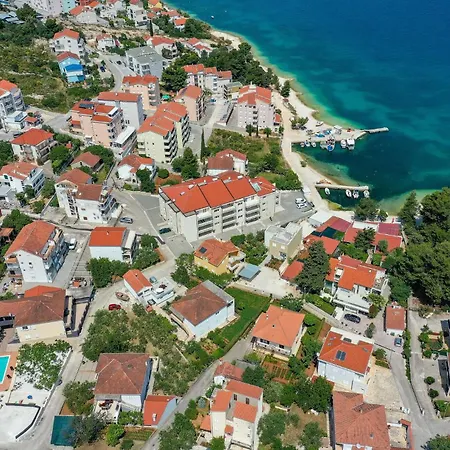 Apartament Gorgeous In Okrug Gornji Trogir